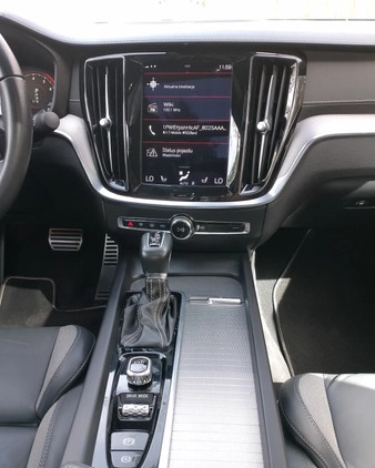 Volvo S60 cena 144900 przebieg: 20000, rok produkcji 2021 z Otwock małe 379